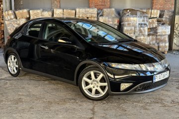 Honda civic VIII gen UFO 5 drzwi 1,8 benzyna Film Youtoube TIk/Tok