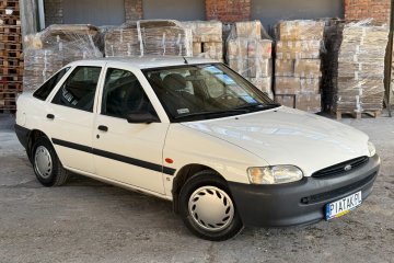 Ford Escort 1,3 1996 rok stan bardzo dobry, bezawaryjny ZAMIANA