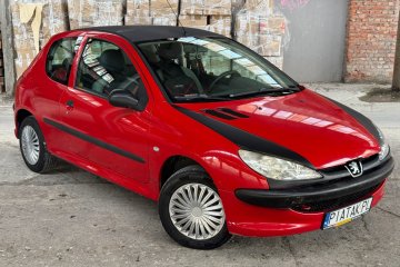 Peugeot 206 Czerwony Byk, idealny na miasto  Film YouTube/TikTok